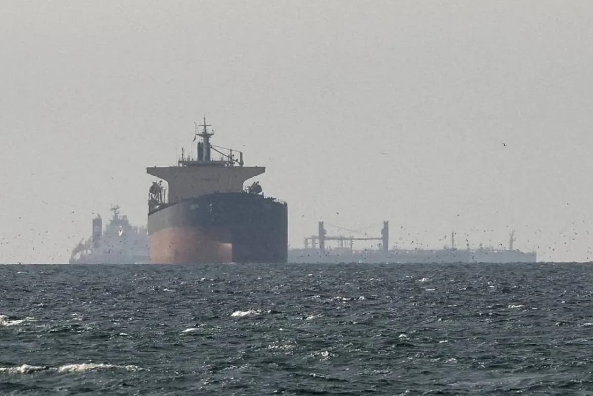 US War Machine Threatens Global Oil Supply in Hormuz Crisis