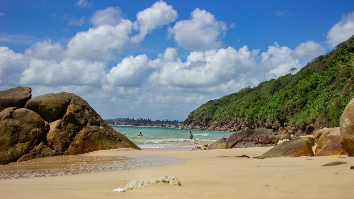 Sri Lanka's Digital Nomad Visa: Foreign Elite Invasion?