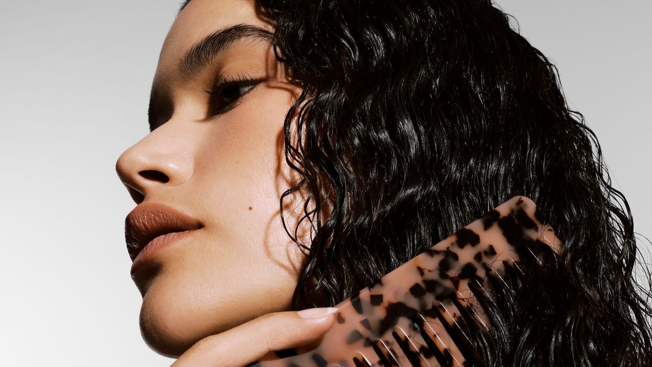 Zambian Women, Forget Expensive Shampoos: Try This Reverse Washing Trick for Real Volume